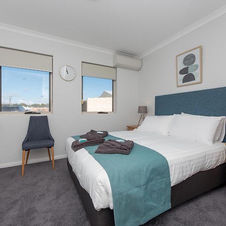 Jurien Bay Motel Apartments Экстерьер фото