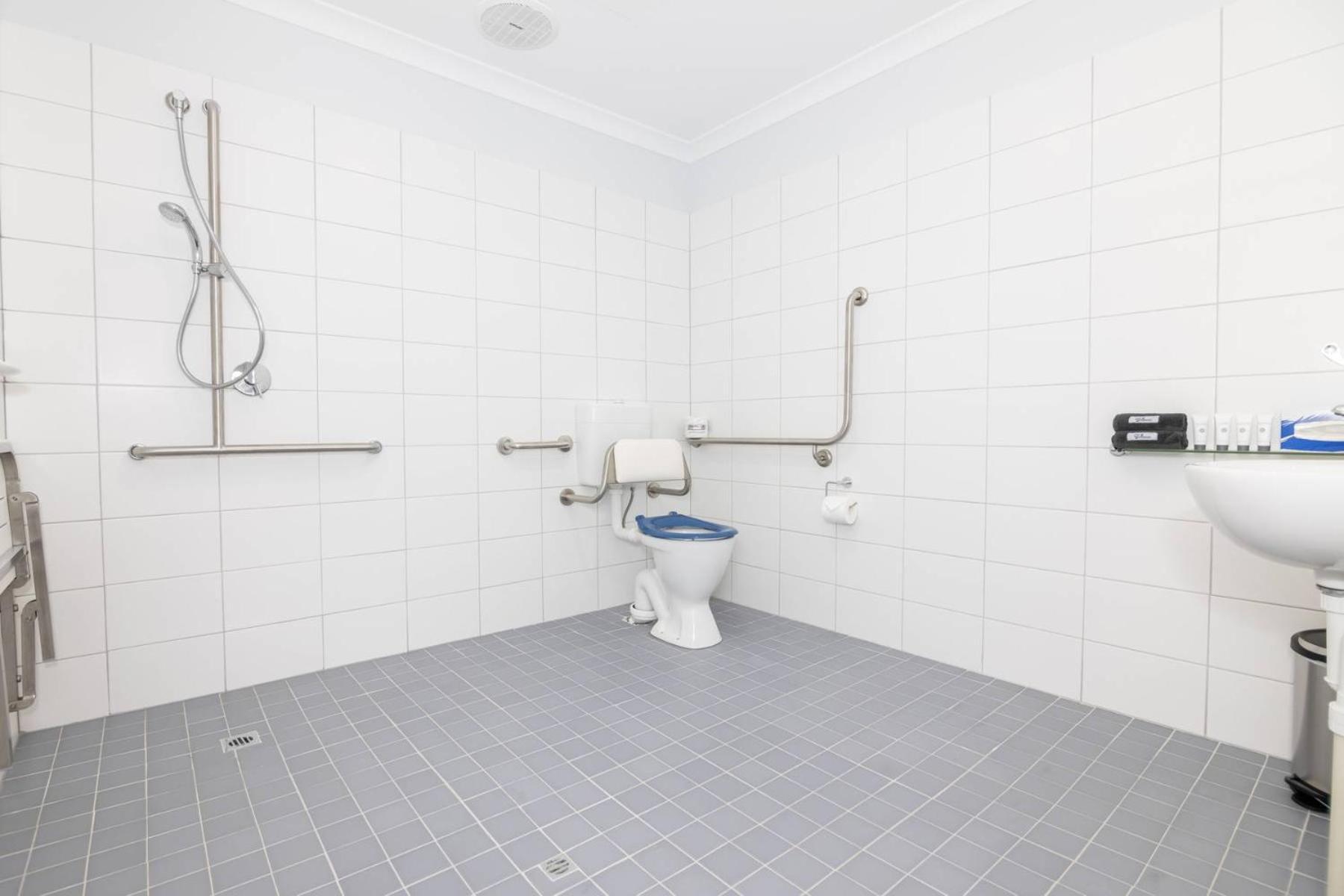 Jurien Bay Motel Apartments Экстерьер фото